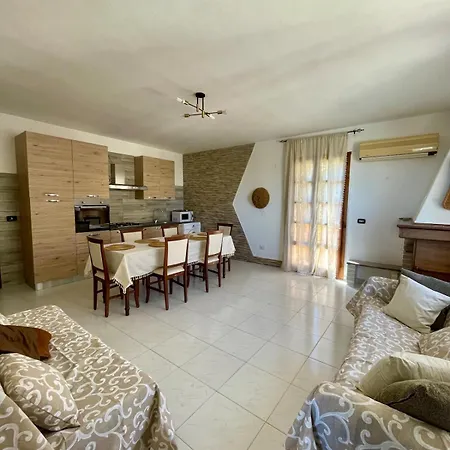 - Terrazza 1p Apartment
