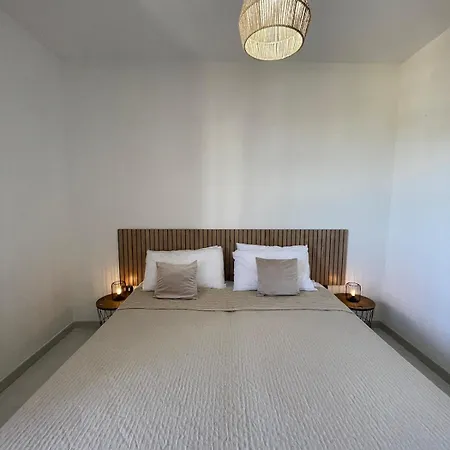 Ylenia S Apartment