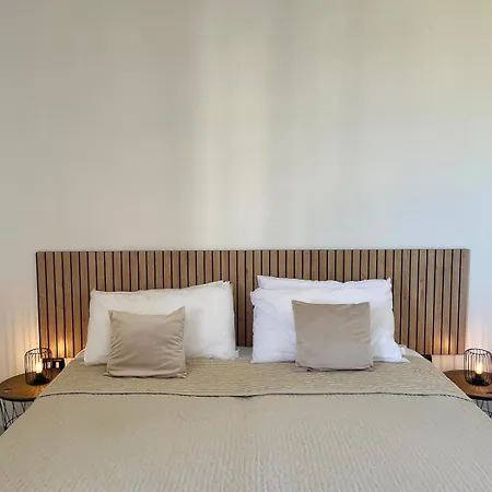Apartment Ylenia S *